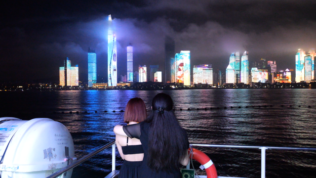 夜游浮山湾，解锁孩子暑假的“哇哦”高光时刻！