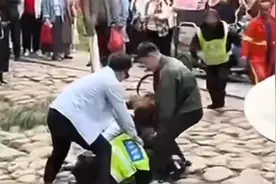 杭州太子湾公园游客与保安发生扭打，警方介入图片