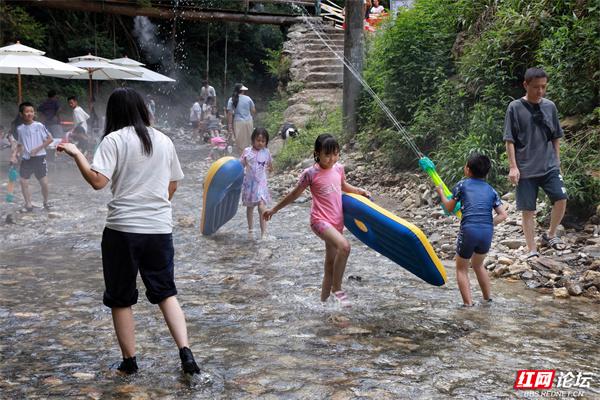 周末出走计划：浏阳深山溯溪营地，承包一整夏的清凉