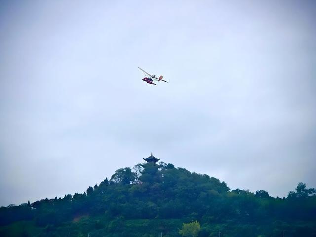 大假过半文旅热度仍在飙升 假期前4天四川A级景区接待游客超2500万人次