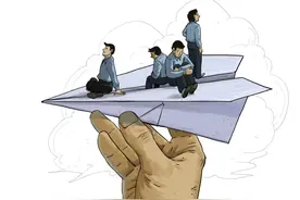 民航飞行学员积压四年：有的在等待，有的在开网约车图片