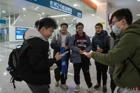 上海刚刚实现了！虹桥⇋浦东仅40分钟，有人激动到一夜未眠！市域机场线实施闸机“常开门”图片