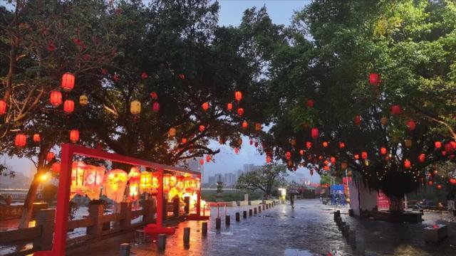 泉州台商投资区：持续8天！全市唯一大型水上座灯演绎“千帆竞发”