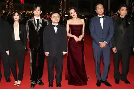 毕赣新作《狂野时代》戛纳亮相，映后鼓掌长达10分钟图片