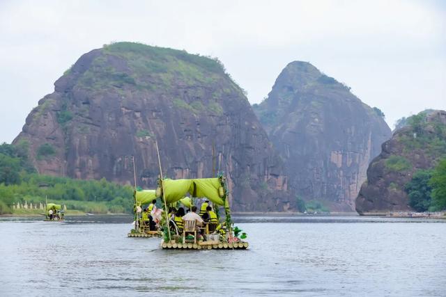 龙虎山藏着“神仙玩法”？这个周末，青萍剑+八段锦免费学！