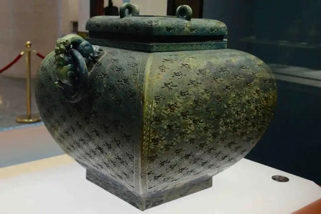 这座焕新开放的国家一级博物馆，青铜器多到叹为观止，能待一整天！