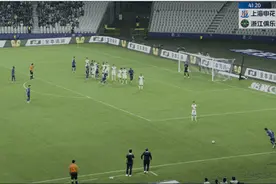 中超第10轮五佳球 | 罗慕洛的“圆月弯刀”再出鞘，茹萨“开天眼”助攻武磊图片