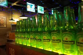 爱喝酒的人，戒酒后身体会出现哪些变化？出现4种情况就需要戒酒了！图片