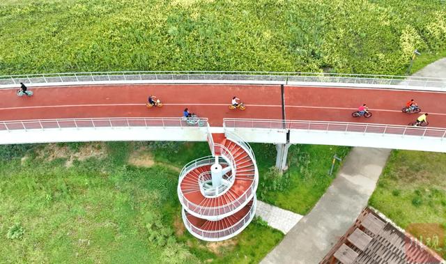 来了才晓得,为何“少必入川、老不出蜀”