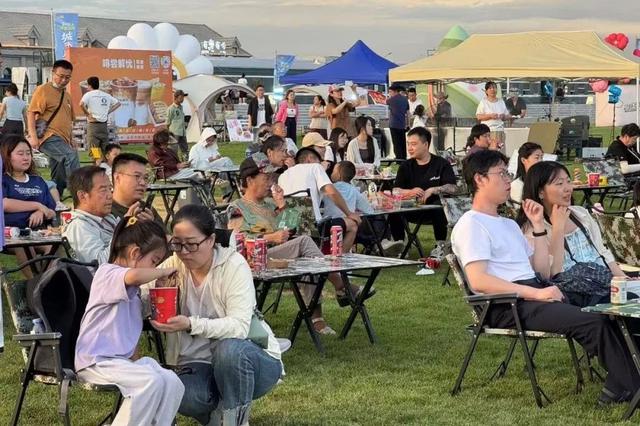 这个夏天，火出圈的“敕勒川”，究竟藏着怎样的青城密码？