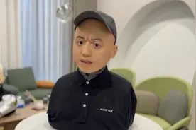 成人玩偶植入AI变“情绪搭子”，仿生机器人瞄准情感价值图片