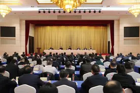 湖南抢抓国家重大政策机遇 项目建设支撑经济回升向好图片