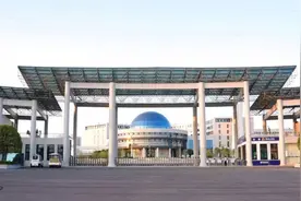 长沙科技学院：打造高水平应用型本科院校，服务国家战略与地方经济图片