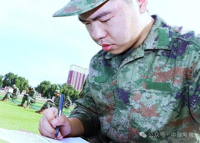 军营初体验：新兵的别样假期