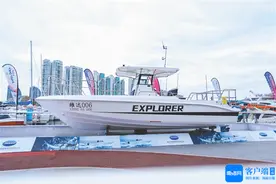 2024年三亚国际游艇展开幕 25艘船艇首发首秀图片