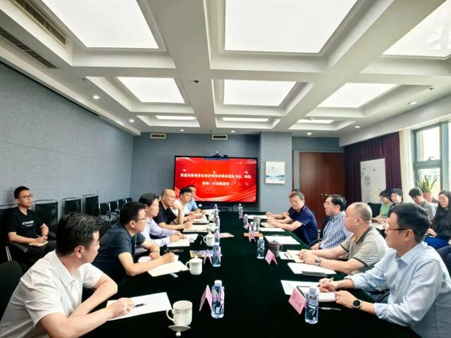 张永利在京会见青海湖景区保护利用管理局局长张峰一行
