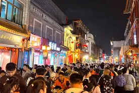 外卖假期消费新趋势：零售场景拓展、体育消费热度高图片