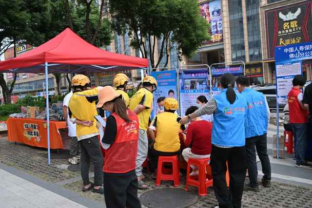 割禾体验、拾秋徒步……里水11月活动精彩瞬间→