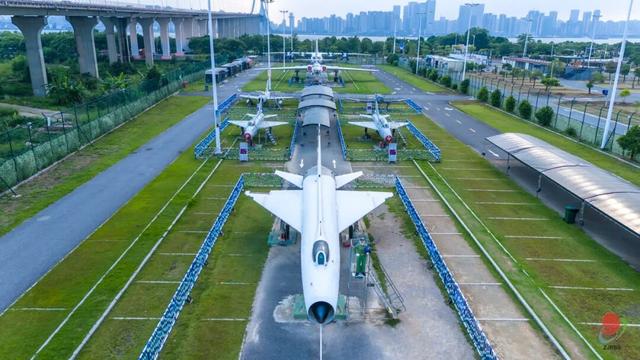 一天看球，一天逛吃！湛江文旅送你一份“超会玩”攻略→