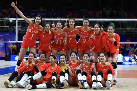 中国队3比0击败韩国队接近奥运门票，李盈莹17分张常宁替补登场图片