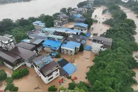 广西为何出现特大暴雨图片