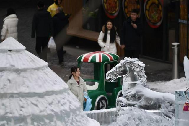视点｜西四环内冰雪嘉年华，市民家门口免费享冰趣
