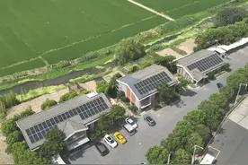 高速公路装上“充电宝”，每年可减排二氧化碳298.75吨图片