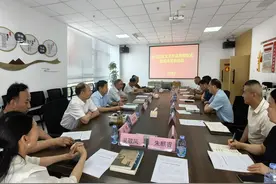 台儿庄区文艺作品捐赠仪式暨现场笔会活动举行图片