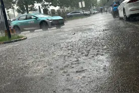 天津暴雨预警！这些地区强降雨！还有8级大风！图片