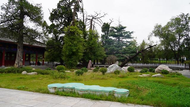 深秋探访水冶珍珠泉：千年名泉静美如画 泉水清冽依旧