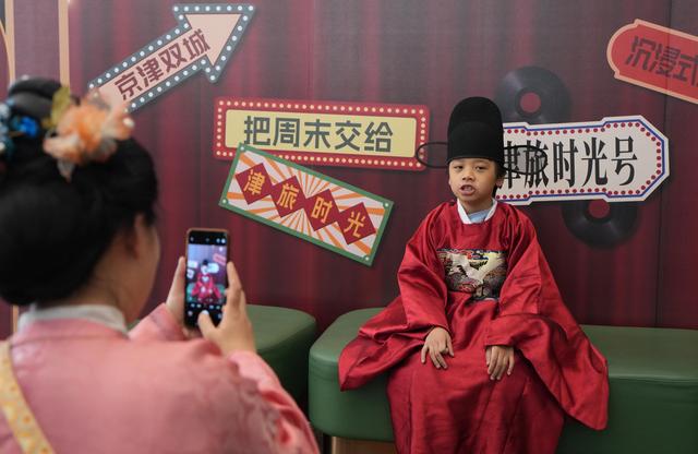 “诗与远方”近在咫尺！北京出发，旅游列车解锁出行新方式