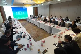 从长江书写，到更广阔的现代世界图片