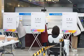 拿下174个席位！韩国在野党阵营，获得压倒性胜利图片