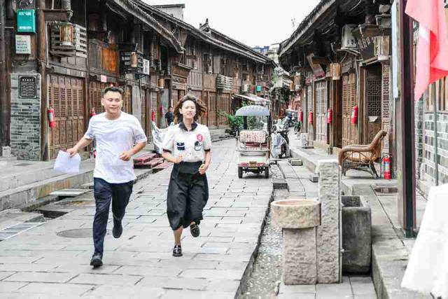 跟着赛事去旅游 解锁“应急知识版”的四川广元红军城｜图集