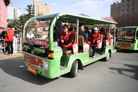 新华全媒＋丨“天水麻辣烫”带火消费市场图片