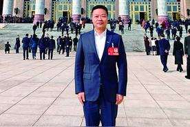 何小鹏代表：推动限定场景的无人驾驶先行开放图片