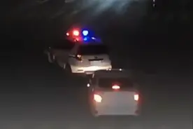 孩童高烧昏迷警车深夜疾驰开道视频封面