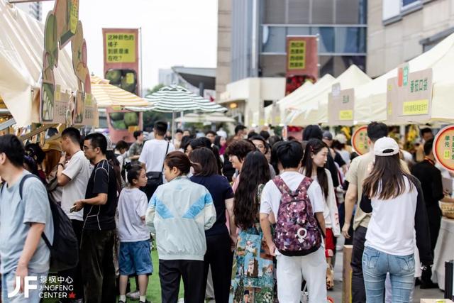 8天，323万人次！
