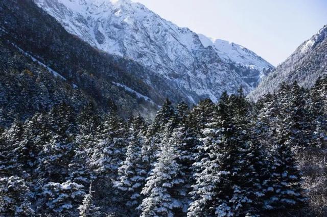 这个冬天，来甘孜晒太阳就绰绰有余！