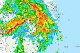 受雷雨覆盖影响，杭州萧山国际机场积压延误航班28架次，平均延误时间2小时图片