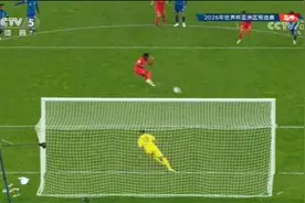 4-1！中国男足主场战胜新加坡队图片