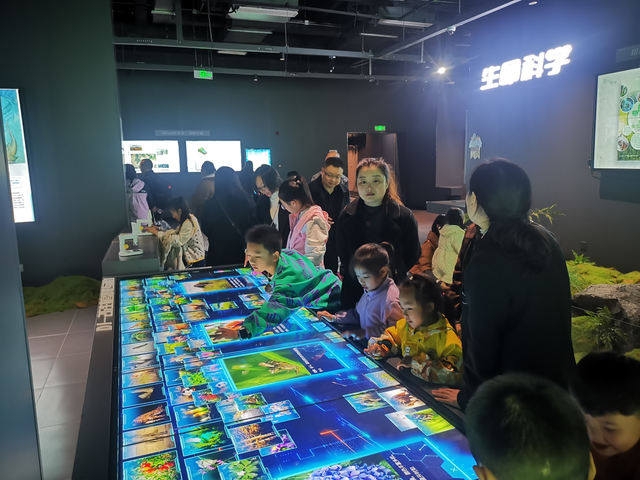 首个秋假持续升温，巴中玩嗨啦！