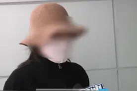 突然爆雷，几百人“被坑”？抢到黄金平台不发货不退款，还有多人贷款下单！警方立案图片