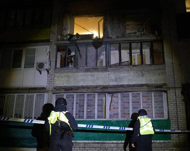 乌克兰基辅一住宅楼发生爆炸致1死1伤