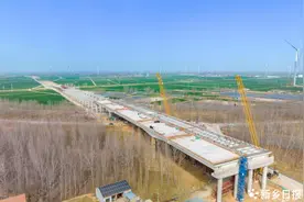 安罗高速黄河特大桥 北跨堤桥成功合龙图片