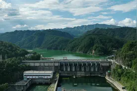 湖南全力应对迎峰度冬电力保供攻坚战 精准发力打好科学调度“组合拳”图片