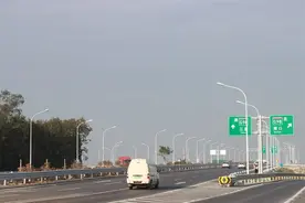 【拼字当头创佳绩】G98环岛高速公路大坡互通立交改建项目正式通车图片