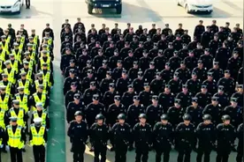 两会聚焦丨荆州市民热议两会热词 同筑美好生活愿景图片