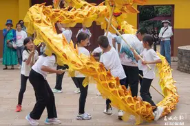 美好生活在云南｜结业撒花！舞龙少年“龙”重登场图片