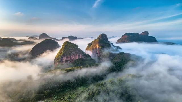 龙虎山&一人之下 | 国庆异人集结：逛漫展领门票，解锁双重异人世界！